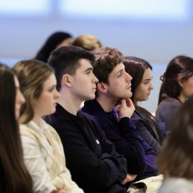 Zuzenbide eta enplegu publikoa